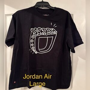 Jordan Air tee shirt.